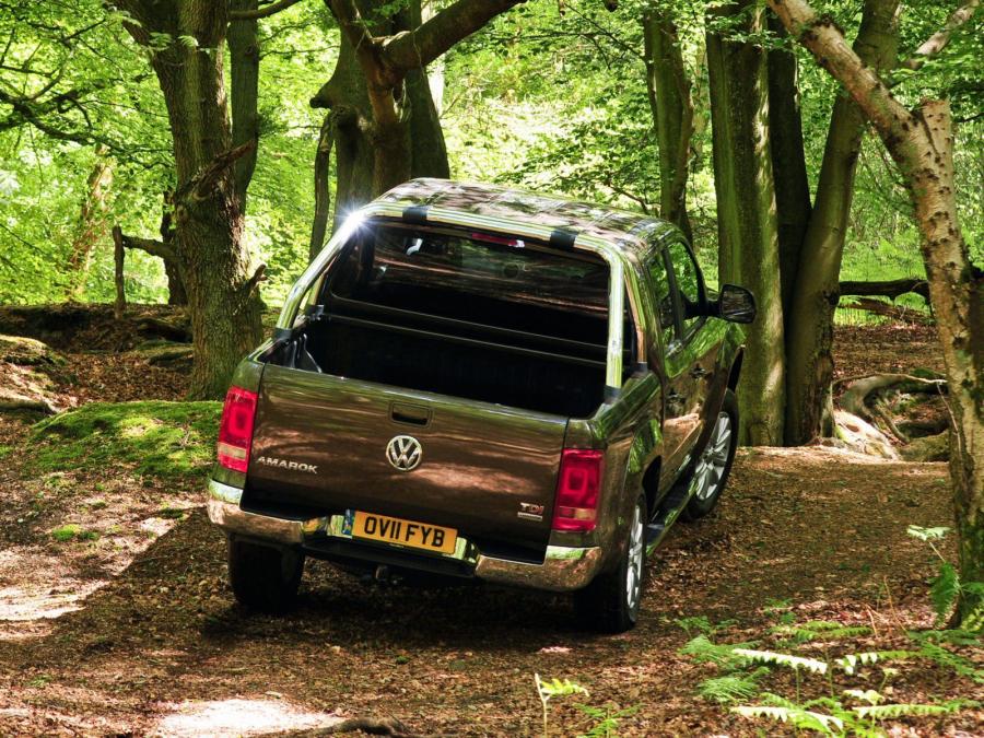  Volkswagen Amarok Double Cab Highline 2010 года  (UK) (фото 17 из 30)